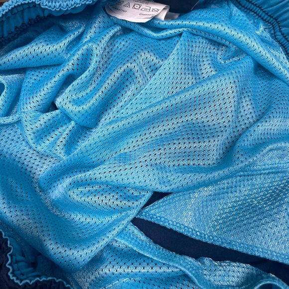 Nike Men’s Blue Lined Shorts XXL - Picture 5 of 5